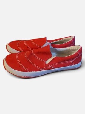 Women's Comfort Ease Slip On Shoes